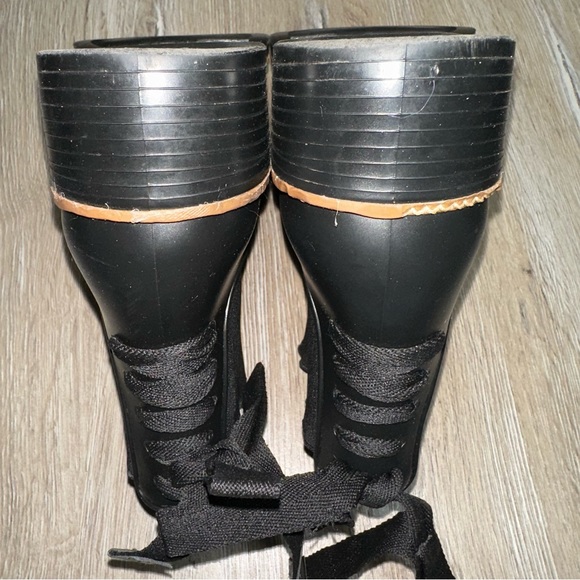 Bernardo Briton Women’s Rain Chelsea Boot Black Size 9 Bow Tie Preppy Casual - Picture 15 of 16